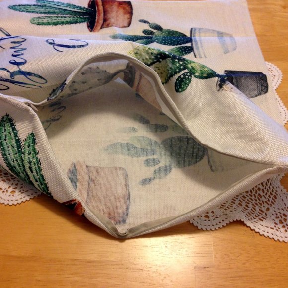 Cactus Theme Decor, Beautiful Cactus Pillow Cover - Picture 4 of 4